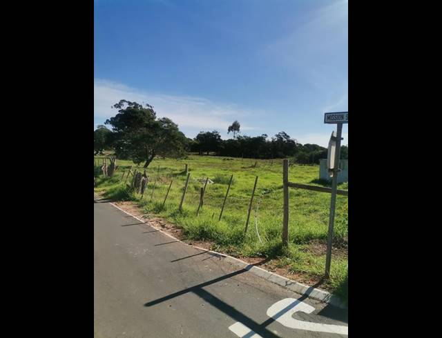 LAND FOR SALE IN ALBERTINIA